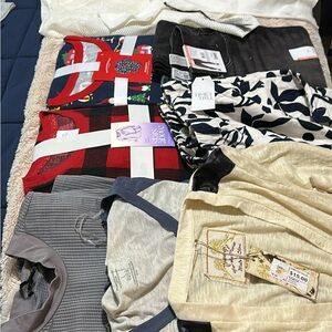 10 piece clothing lot women’s size 10 all new with tags